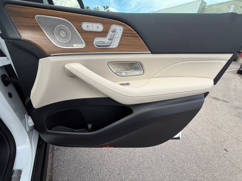 Used 2026 Mercedes-Benz GLE 350 4MATIC image 16