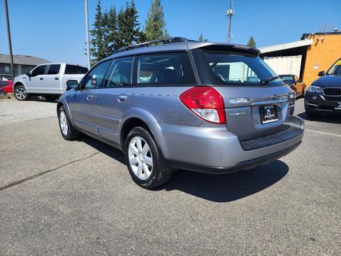 Used 2008 Subaru Outback 2.5i Limited AWD/4WD image 8