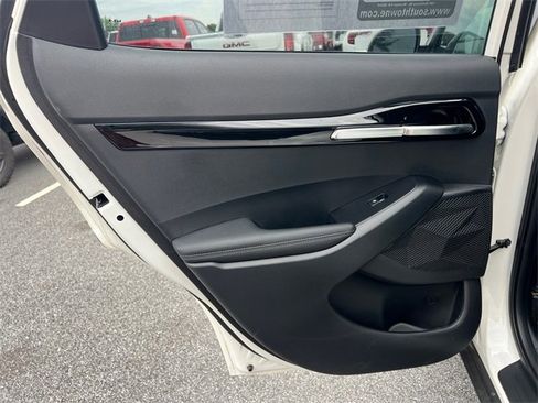 Used 2025 Kia Seltos SX image 22