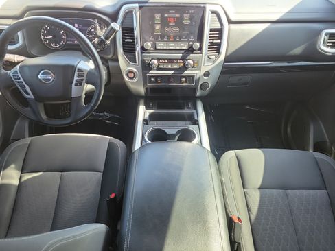 Used 2021 Nissan Titan SV w/ SV Convenience Package RWD image 20