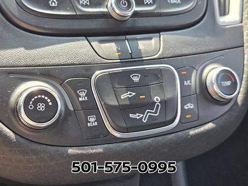 Used 2024 Chevrolet Malibu RS FWD image 20