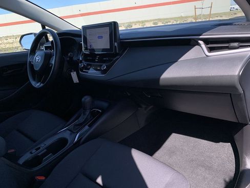 Used 2024 Toyota Corolla LE image 28