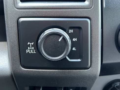 Used 2022 Ford F250 XL w/ Power Equipment Group AWD/4WD image 20