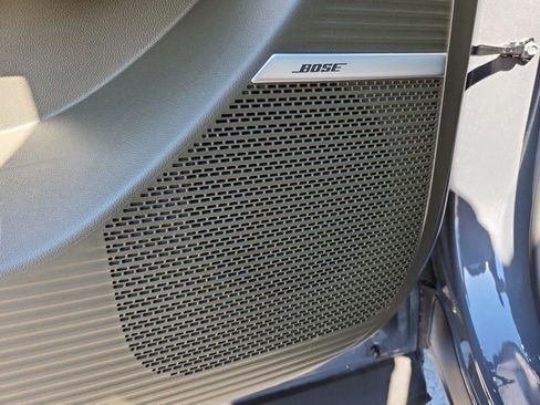 Used 2025 Hyundai Santa Fe Calligraphy image 17