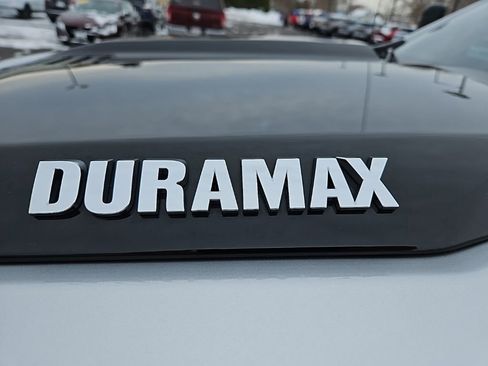 Used 2022 Chevrolet Silverado 1500 LT Trail Boss image 10