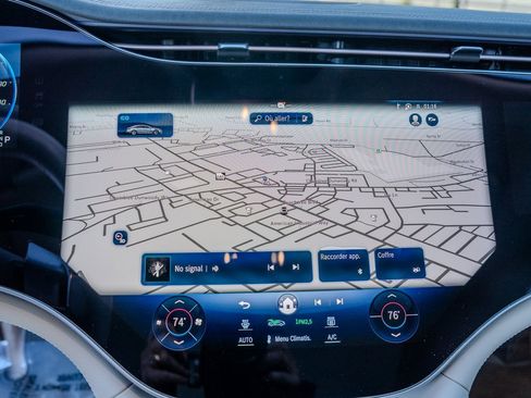 Used 2022 Mercedes-Benz EQS 580 580 image 10