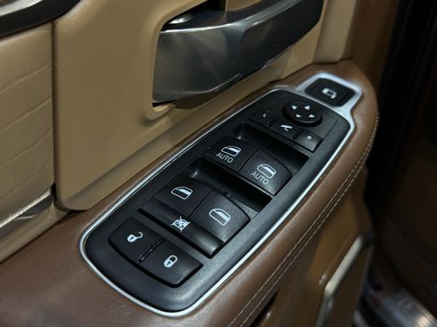 Used 2020 RAM 2500 Limited AWD/4WD image 30