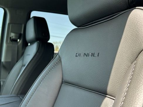 New 2026 GMC Sierra 1500 Denali w/ Technology Package AWD/4WD image 33