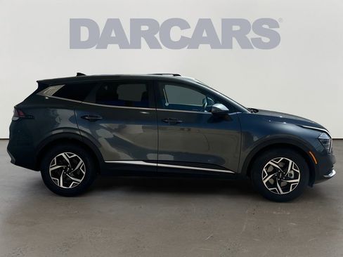 Used 2024 Kia Sportage LX FWD image 8