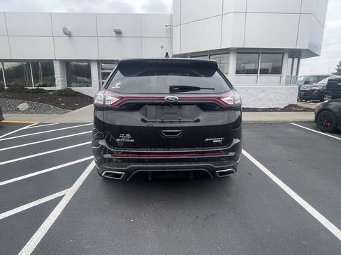 Used 2018 Ford Edge Sport w/ Equipment Group 401A image 6