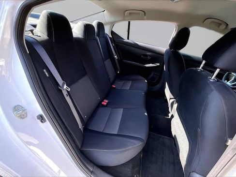 Used 2024 Nissan Sentra SV FWD image 23