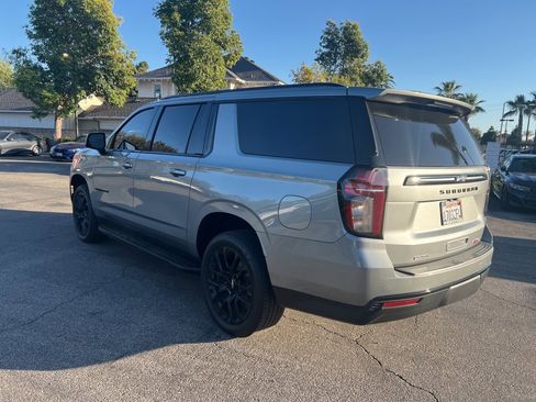 Used 2024 Chevrolet Suburban RST w/ Luxury Package image 6