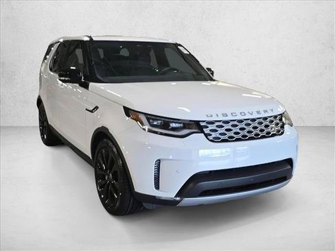 New 2026 Land Rover Discovery S AWD/4WD image 3