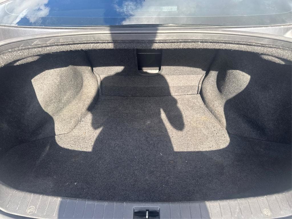 Used 2019 INFINITI Q50 Luxe RWD image 11