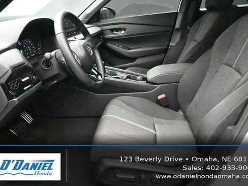 Used 2025 Honda Accord Sport image 24