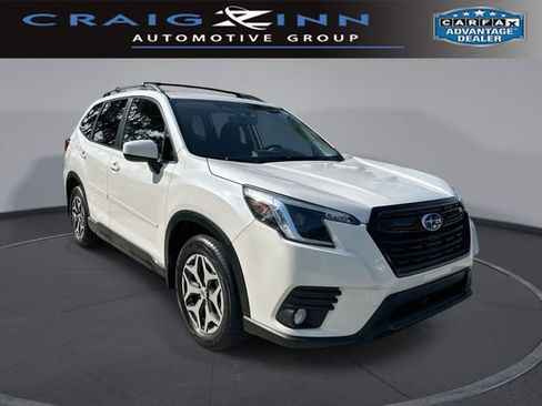 Certified 2022 Subaru Forester Premium AWD/4WD image 1