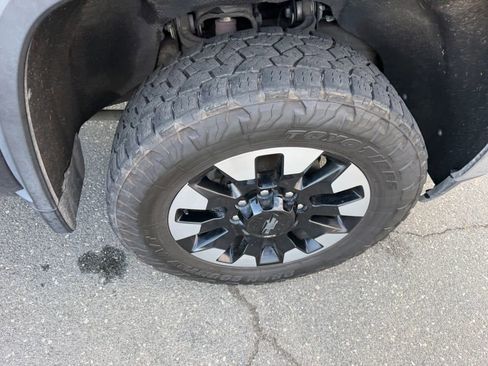 Used 2020 Chevrolet Silverado 2500 LT w/ All Star Edition image 35