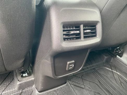 Certified 2024 Chevrolet Equinox LT w/ LPO, Floor Liner Package FWD image 19