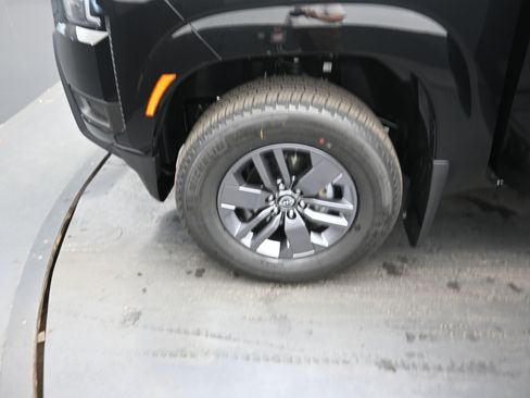 New 2026 Nissan Frontier SV w/ All-Weather Content Package image 20