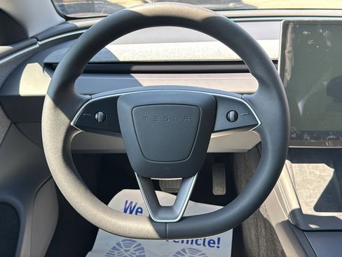 Used 2025 Tesla Model 3 Long Range RWD image 19