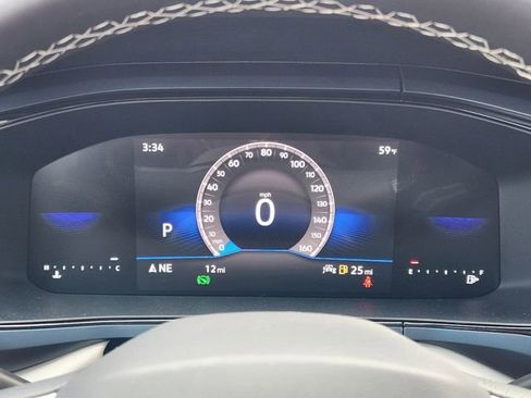 New 2024 Volkswagen Taos SE image 11