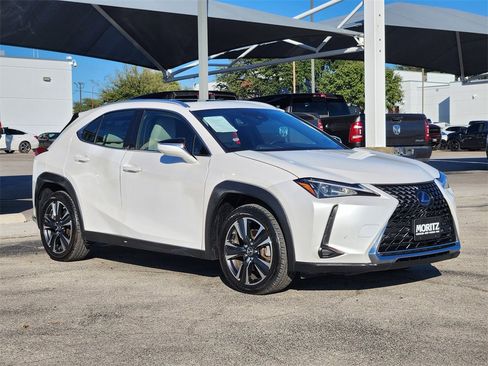 Used 2021 Lexus UX 250h w/ Premium Package image 3
