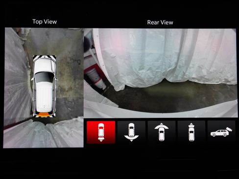 Used 2021 Jeep Grand Cherokee L Overland w/ Advanced Protech Group III image 10