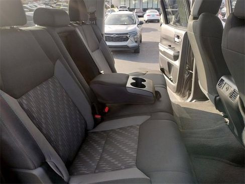 Used 2018 Toyota Tundra SR5 image 16