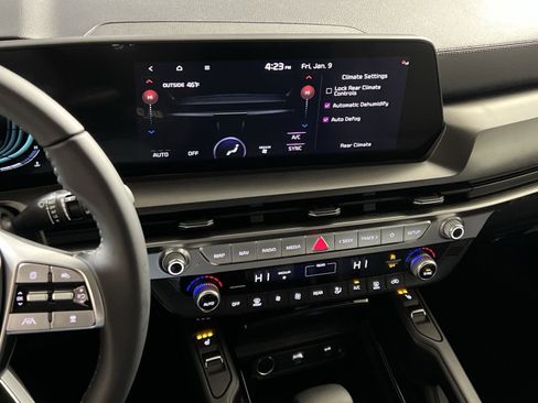 New 2025 Kia Telluride S image 19