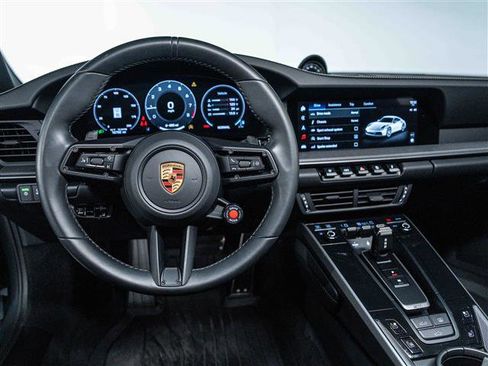 Certified 2025 Porsche 911 Carrera image 19