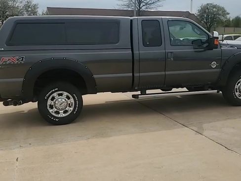 Used 2016 Ford F250 Lariat w/ Chrome Package AWD/4WD image 9
