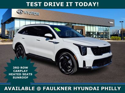 Used 2025 Kia Sorento EX w/ EX Panoramic Sunroof Package