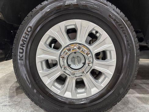 Used 2022 Ford F250 XL w/ STX Appearance Package AWD/4WD image 26