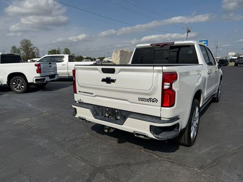 Used 2022 Chevrolet Silverado 1500 High Country w/ High Country Premium Package image 24