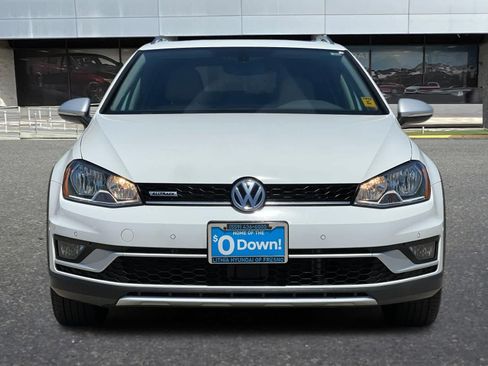 Used 2017 Volkswagen Golf Alltrack SE AWD/4WD image 11