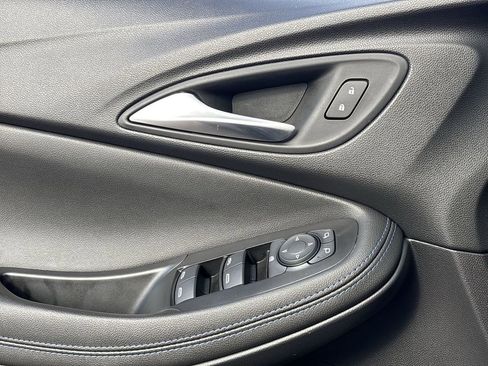 Used 2026 Buick Encore GX Sport Touring image 23