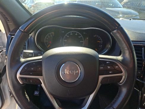 Used 2019 Jeep Grand Cherokee Overland image 22