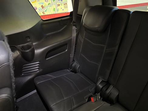 Used 2015 Cadillac Escalade Premium RWD image 96