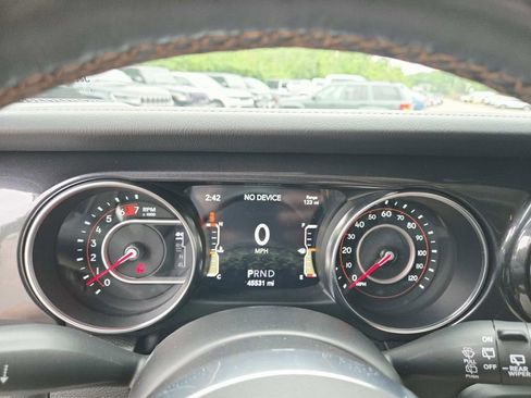 Used 2022 Jeep Wrangler Unlimited Rubicon w/ Trailer Tow Package AWD/4WD image 27