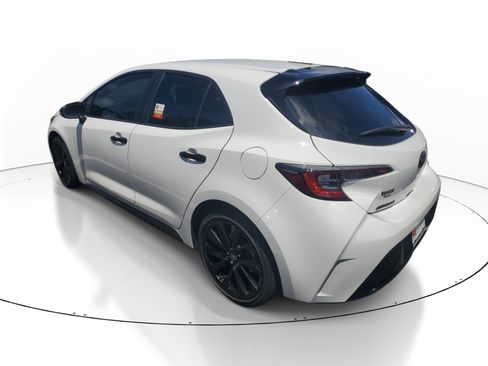 Used 2022 Toyota Corolla SE FWD image 9