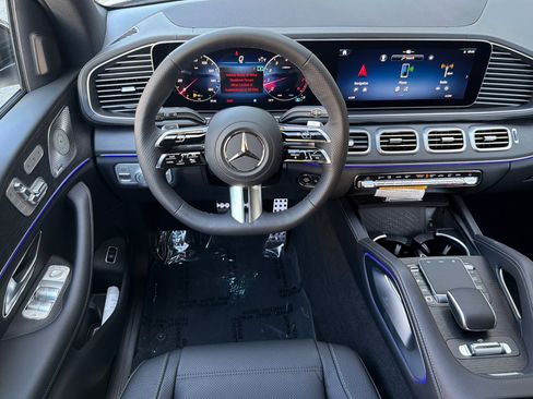 New 2026 Mercedes-Benz GLS 450 4MATIC image 13