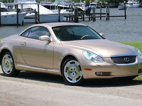 Used 2005 Lexus SC 430 Convertible RWD image 4