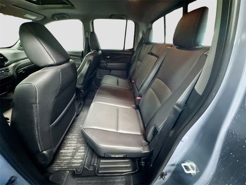 Used 2023 Honda Ridgeline RTL-E image 24