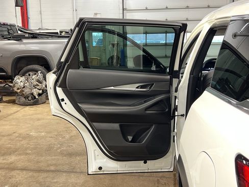 Used 2024 INFINITI QX60 Luxe image 33