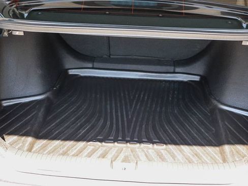 Used 2025 Honda Accord EX-L image 30