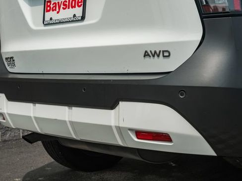 Used 2025 Nissan Kicks SV AWD/4WD image 11