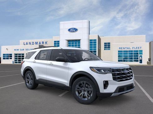 New 2026 Ford Explorer Active w/ Active Comfort Package image 30