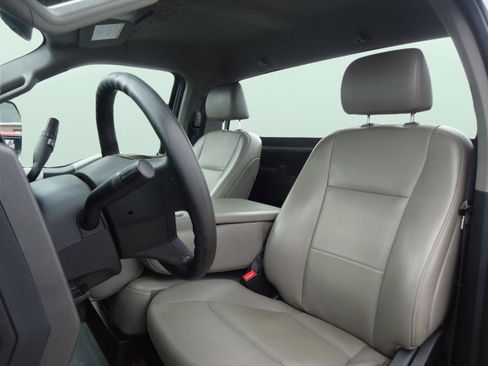 Used 2020 Ford F250 XL w/ Power Equipment Group image 24