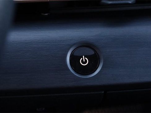 Certified 2024 Nissan Ariya AWD image 16