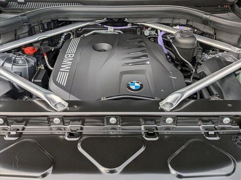 Used 2026 BMW X5 xDrive40i image 17